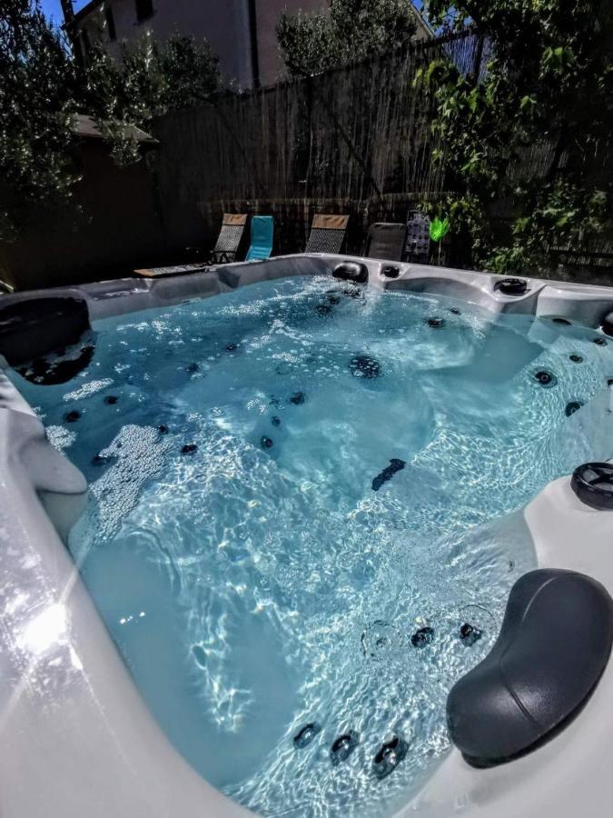 Holiday Home Istra With Jacuzzi Медулин Екстериор снимка