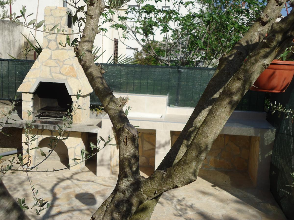 Holiday Home Istra With Jacuzzi Медулин Екстериор снимка