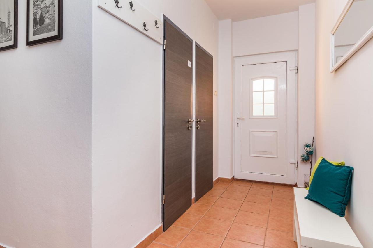 Holiday Home Istra With Jacuzzi Медулин Екстериор снимка